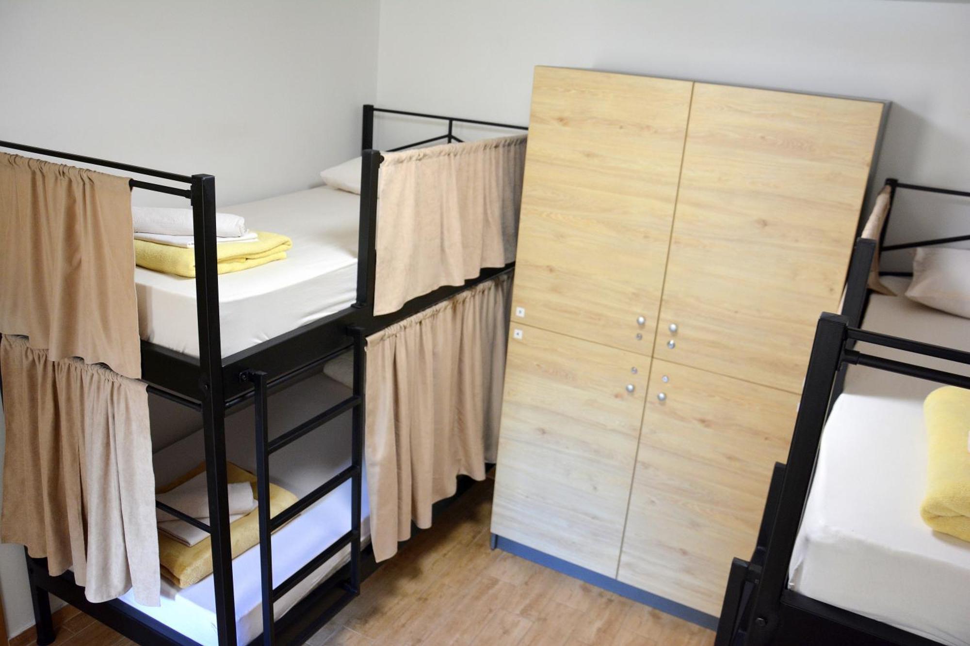 Montenegro Backpackers Home Будва Екстер'єр фото